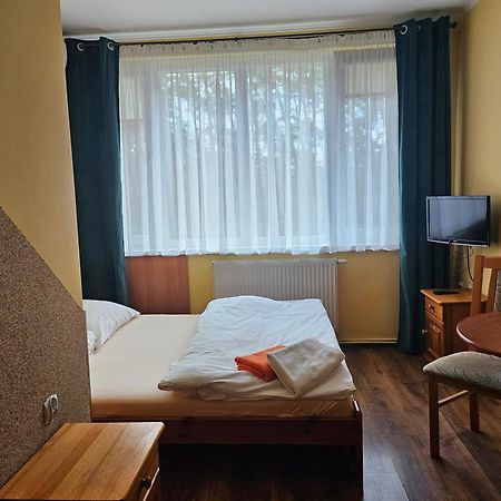 "Hel" Wieniec Zdroj Włocławek Esterno foto