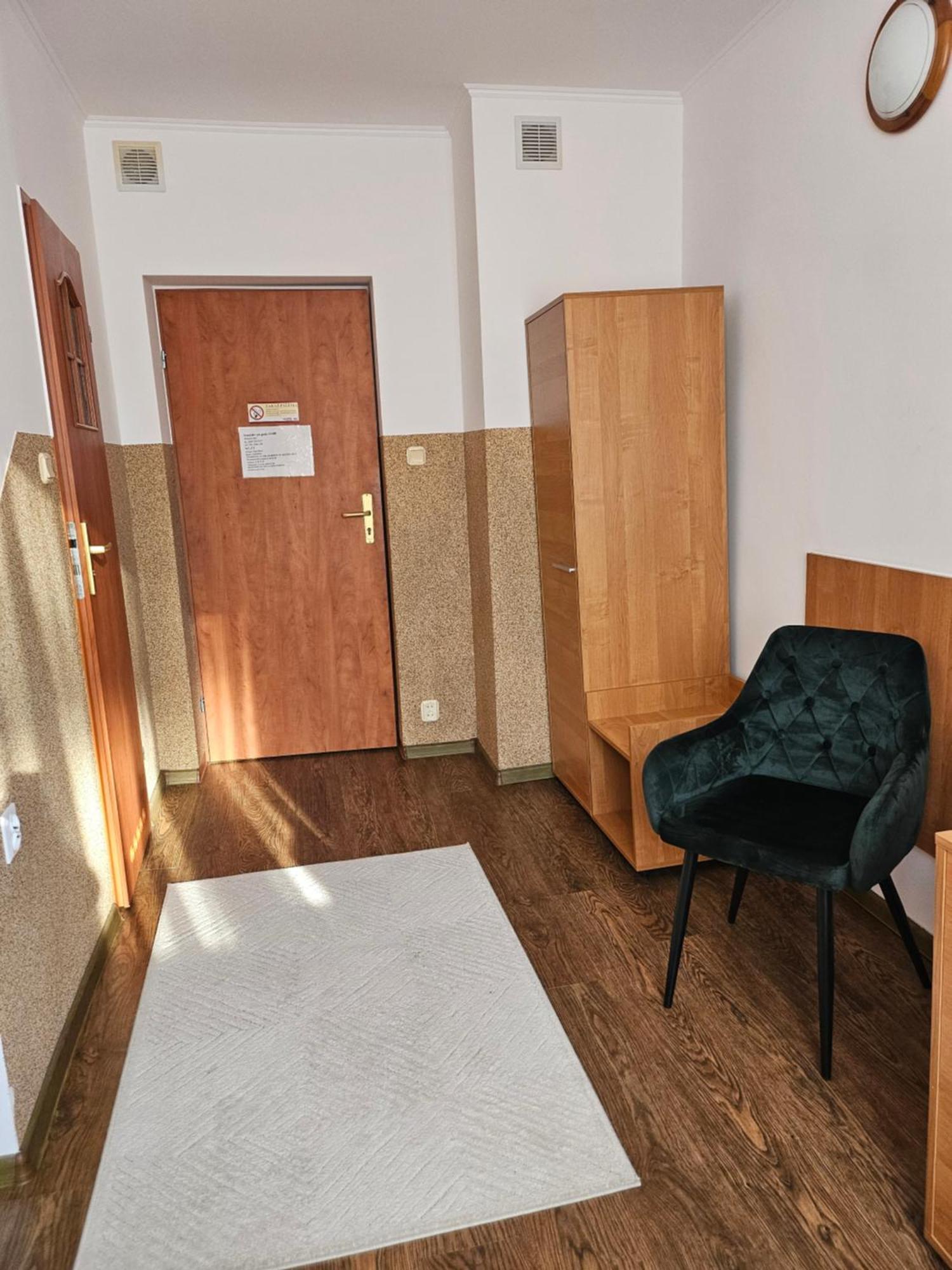 "Hel" Wieniec Zdroj Włocławek Esterno foto